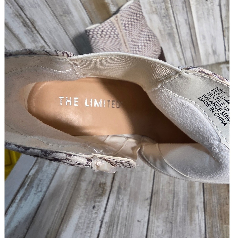The Limited Kiki Snakeskin Textured Ankle Boots Cream Brown Block Heel Size 7.5M - Picture 8 of 10